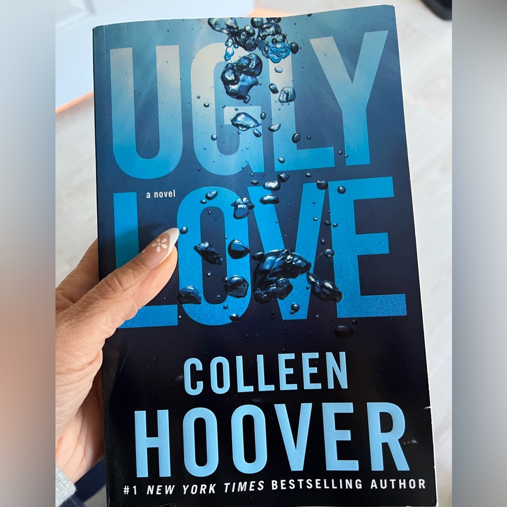 Ugly Love by Colleen Hoover - Blue & Black Paperback
